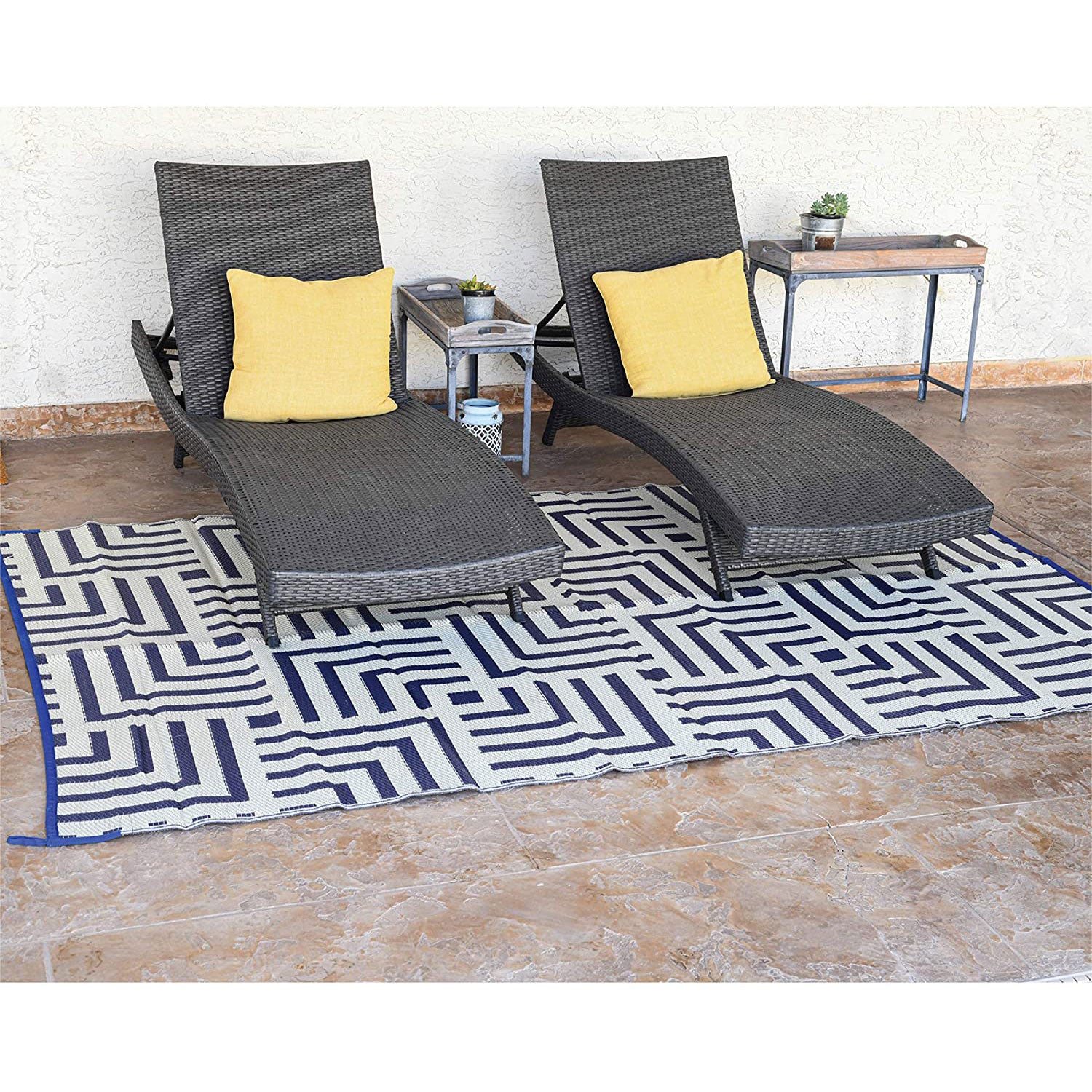 Reversible Mats 6x4ft Polypropylene Patterned Patio Rug, Navy/White (Open Box)