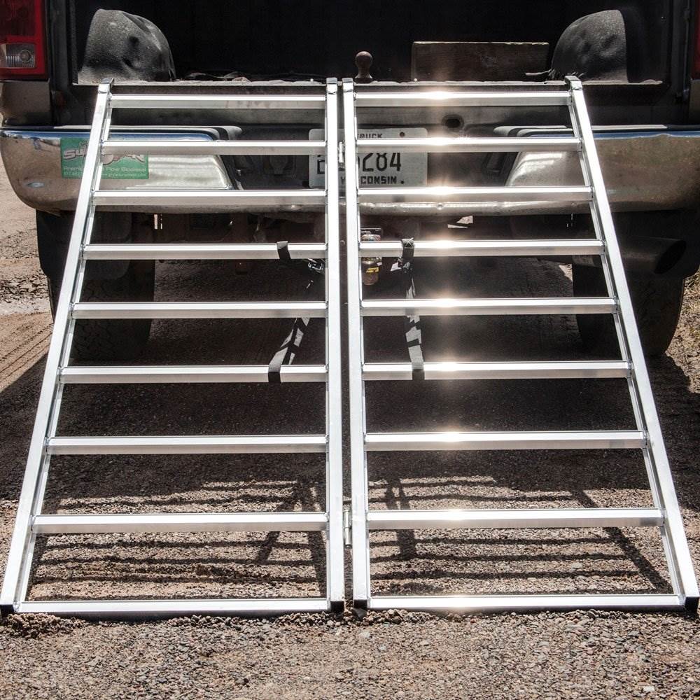 Yutrax 69 x 48 Inch 1250LB Aluminum Bi-Fold Truck Bed ATV Loading Ramp (Damaged)