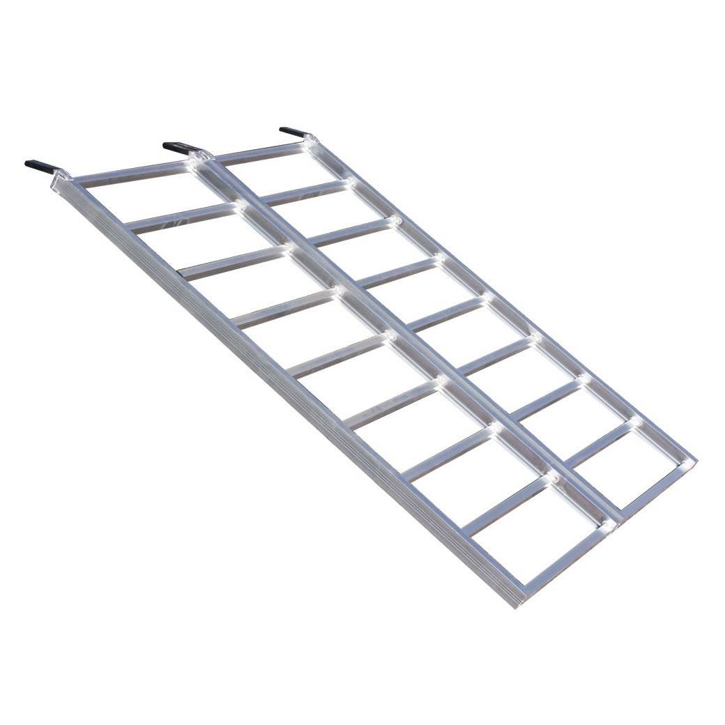 Yutrax 69 x 48 Inch 1250LB Aluminum Bi-Fold Truck Bed ATV Loading Ramp (Damaged)