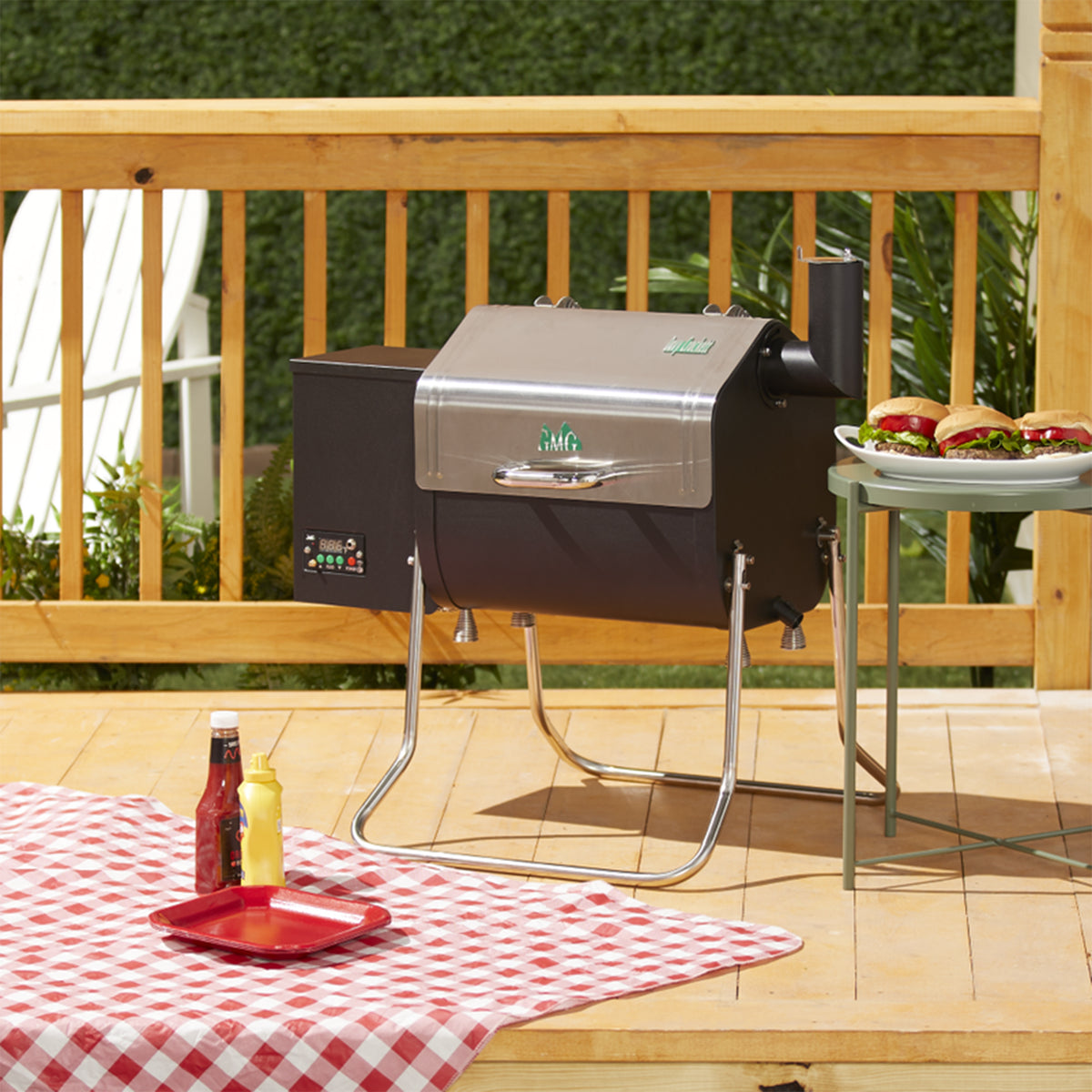 Green Mountain Davy Crockett Wifi Wood Pellet Grill with Cover & Pellet (4 Pack)