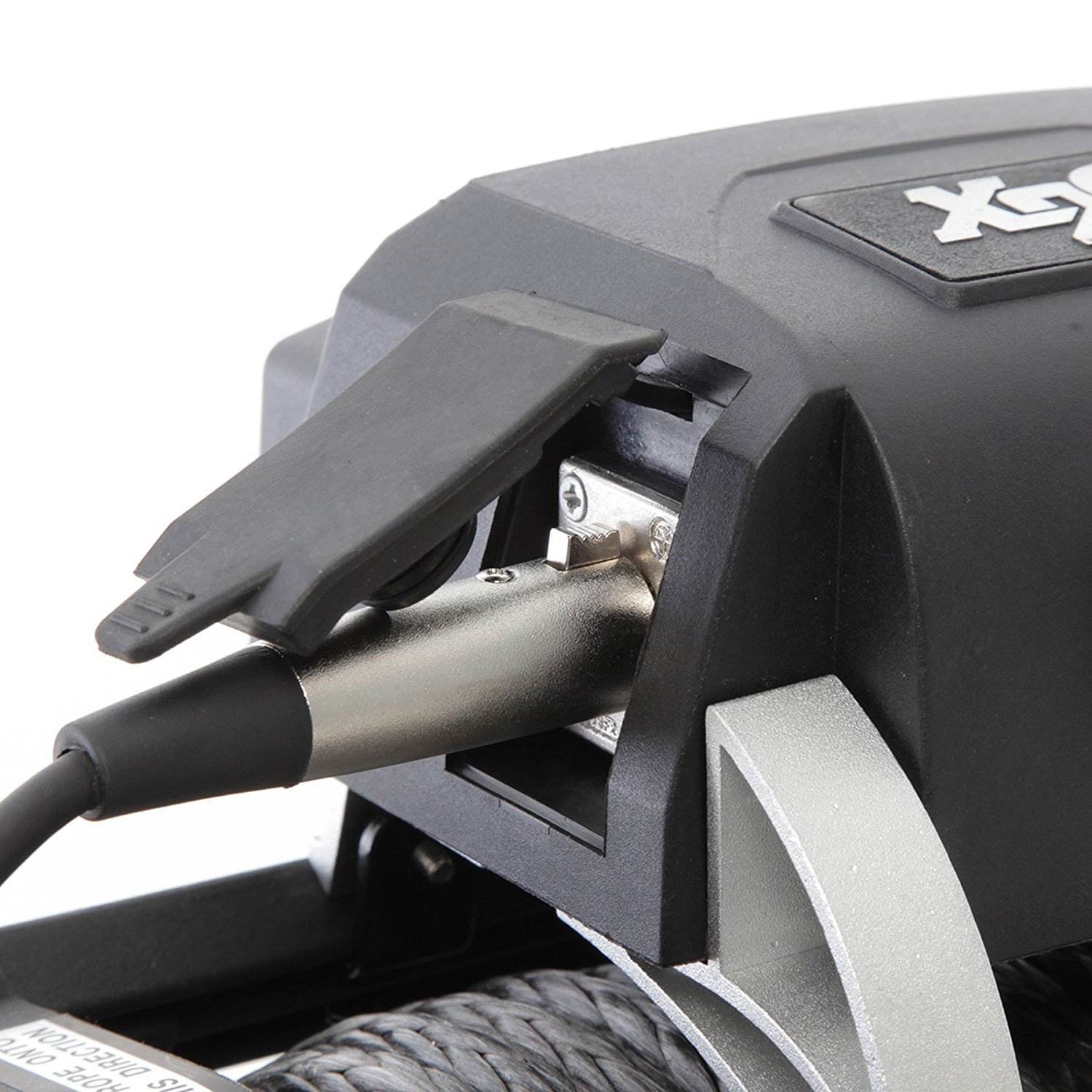 Smittybilt X2O Gen2 10,000-Pound Winch + MAXTRAX Recovery and Extraction Device