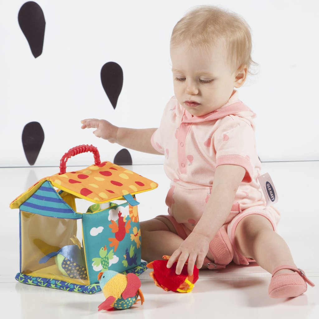 Manhattan Toy Put and Peek Soft Interactive Birdhouse with 4 Birds (Open Box)