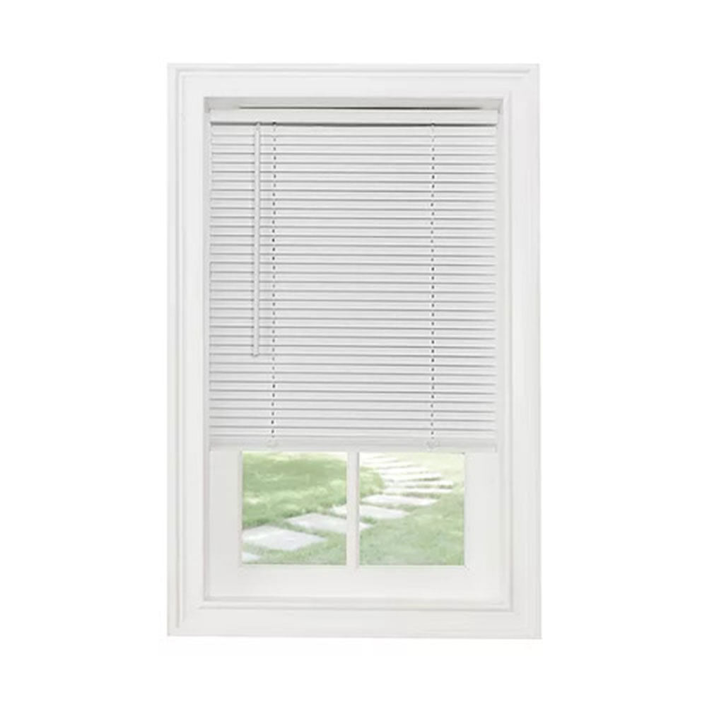 Achim Home Furnishings 1" Vinyl Cordless Blinds 35x64, White (Open Box)