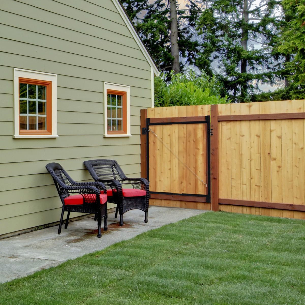 Adjust-A-Gate Gate Building Kit, 60"-96" Wide Opening Up To 5' High (Open Box) - VMInnovations