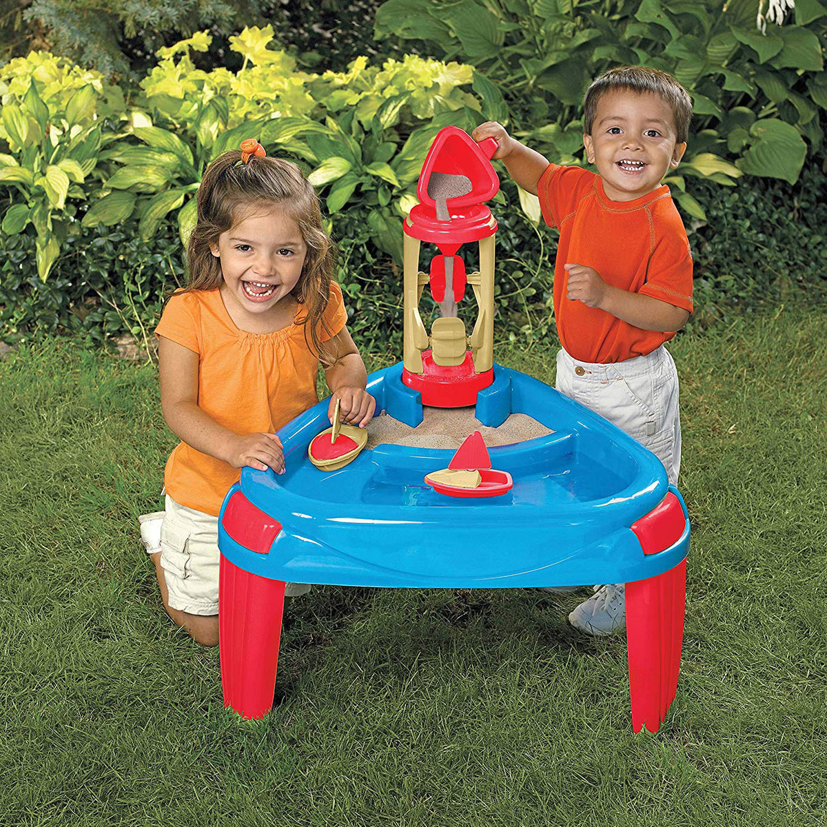 American Plastic Toys Kids Sand and Water Wheel Play Table Yard Play (Open Box)