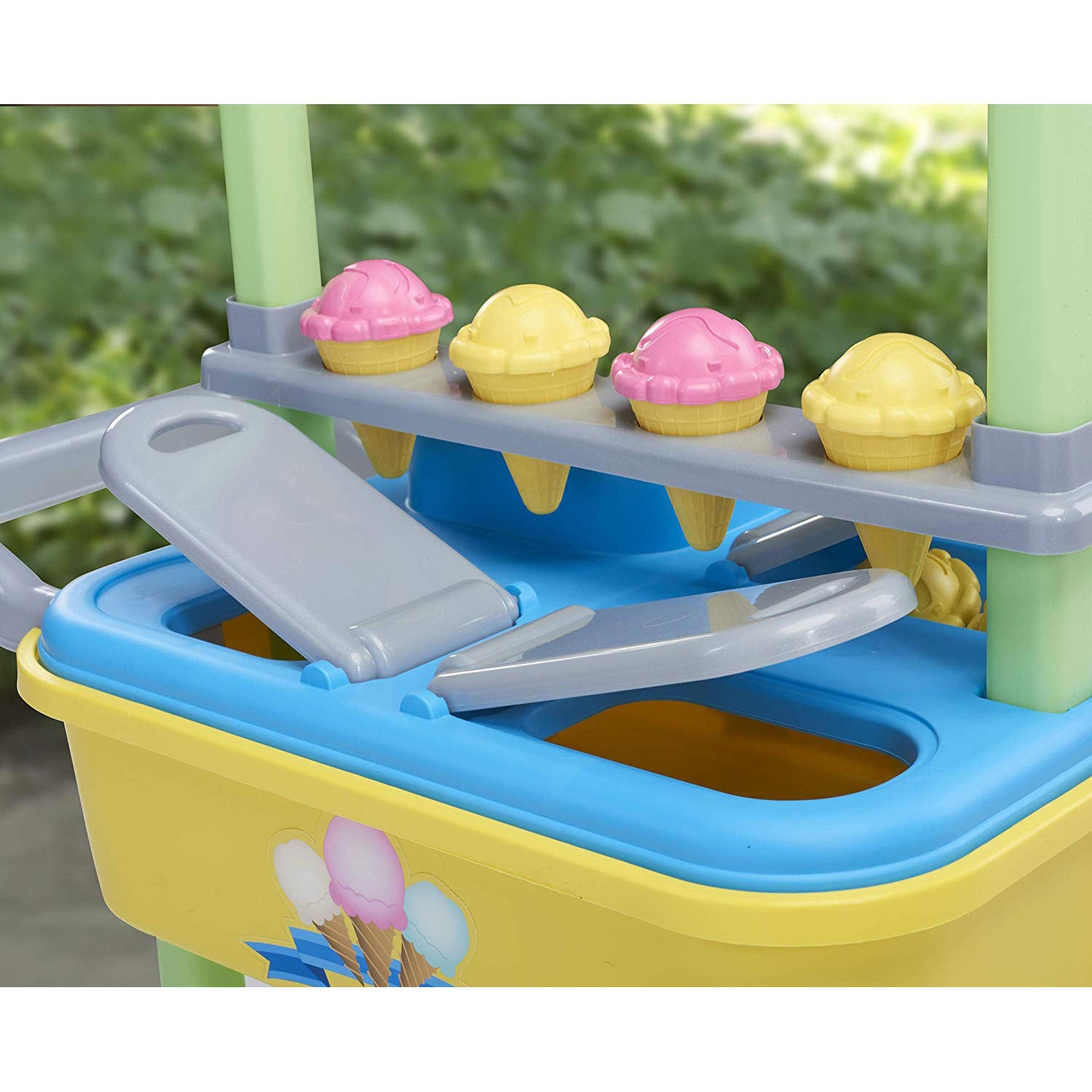 American Plastic Toys Kids My Very Own First Ice Cream Cart Stand Role Play Set
