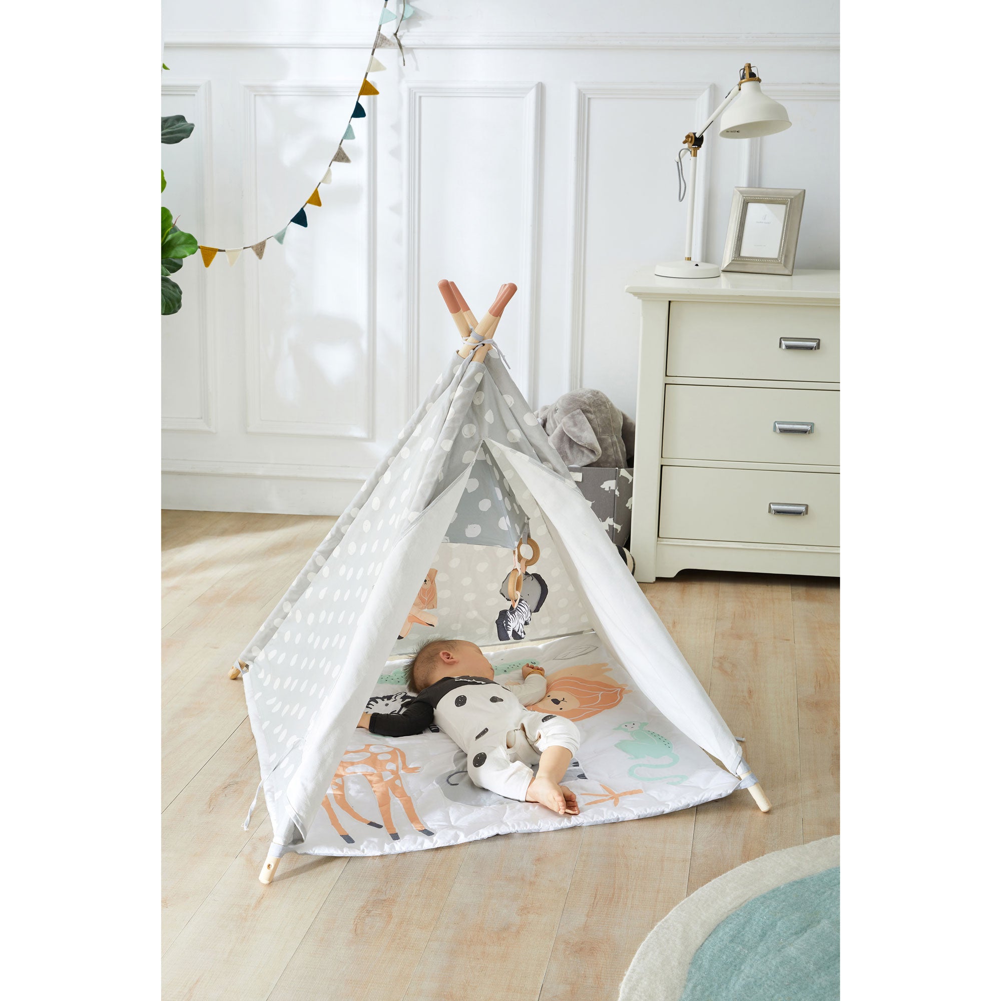 Wonder&Wise Baby Kids Foldable Activity Teepee Play Tent with Safari Mat (Used) - VMInnovations