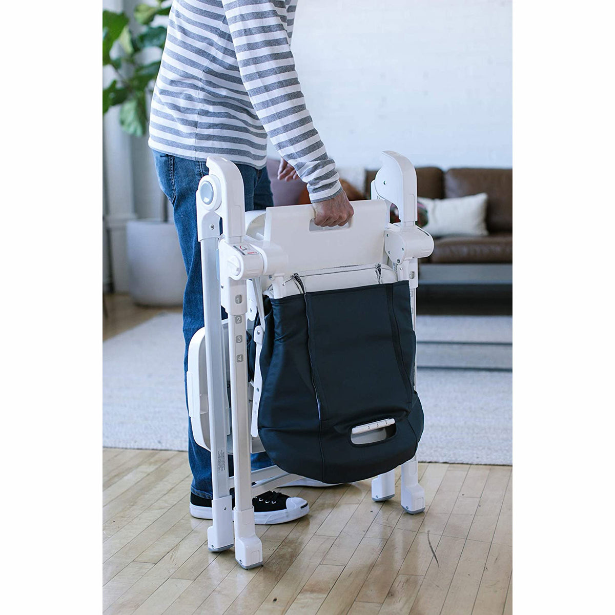 Inglesina Gusto Adjustable Baby Toddler High Chair with Removable Tray, Graphite - VMInnovations