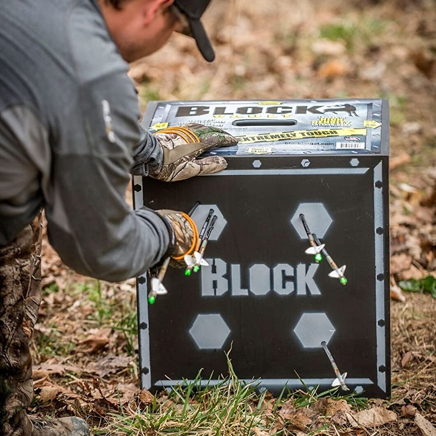 Field Logic B56105 BLOCK Vault Backyard Archery Hunting Bow and Arrow Box Target - VMInnovations