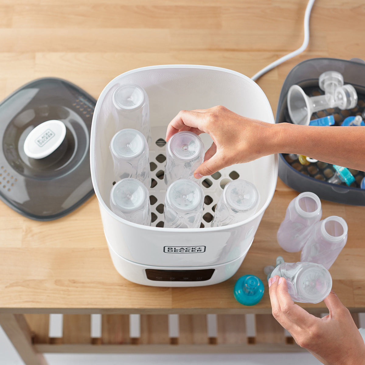 Black+Decker BDXBSB15 600 Watt Baby Bottle Sterilizer, Holds 13 Standard Bottles - VMInnovations