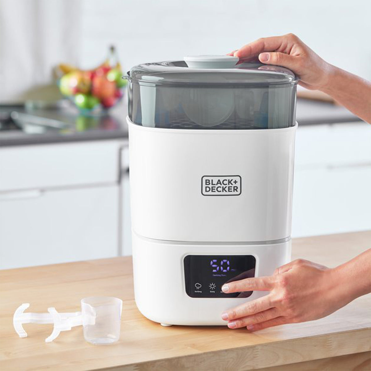 Black+Decker BDXBSB15 600 Watt Baby Bottle Sterilizer, Holds 13 Standard Bottles - VMInnovations
