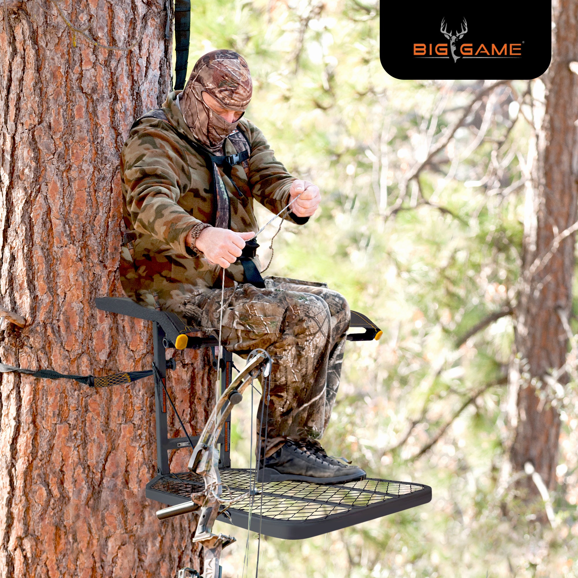 Big Game Steel Hang-On Treestand with 14"x12" Flip-Back Seat, Black (Open Box) - VMInnovations