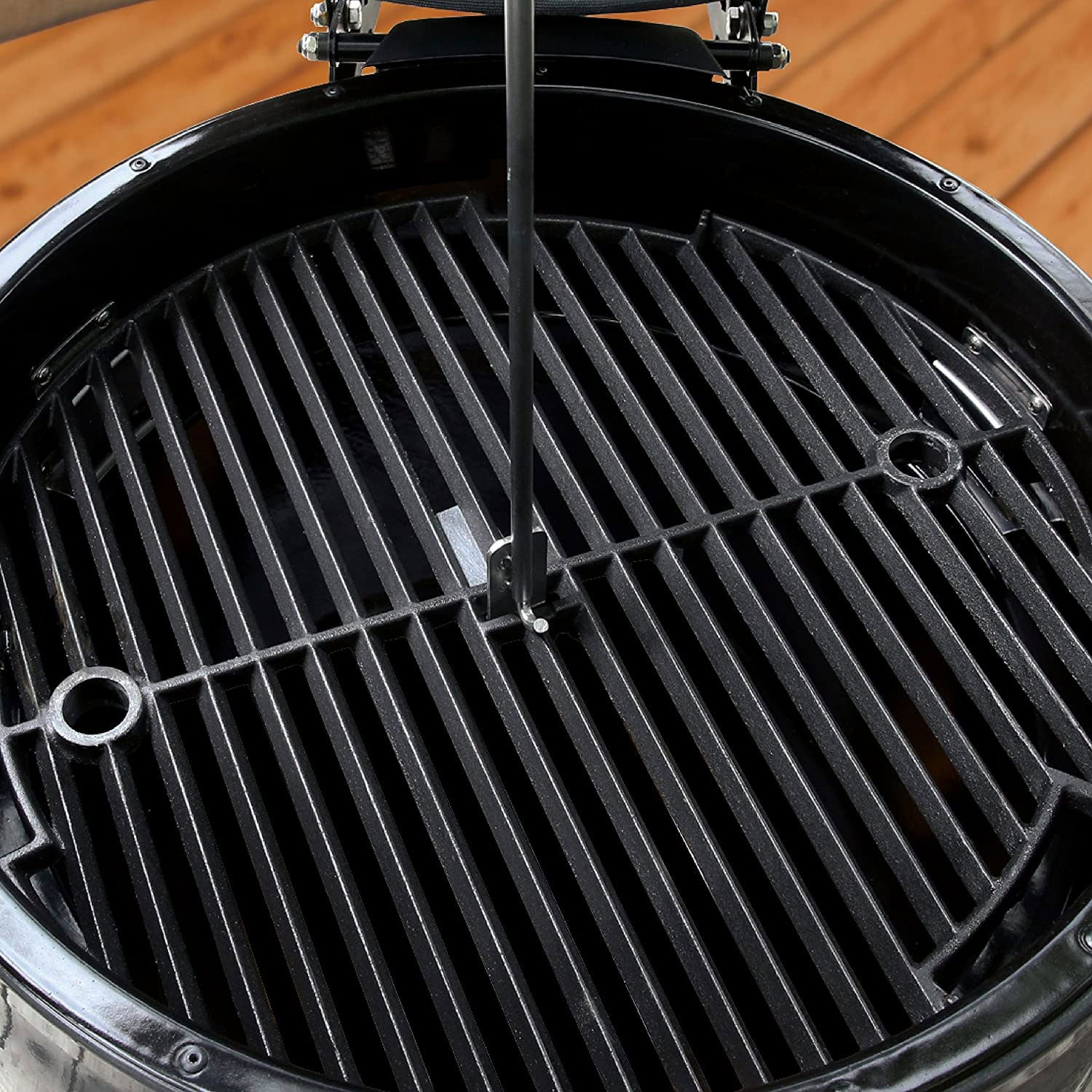 Broil King Keg 2000 280 Square Inch Heavy Duty Outdoor Charcoal Grill (Used)