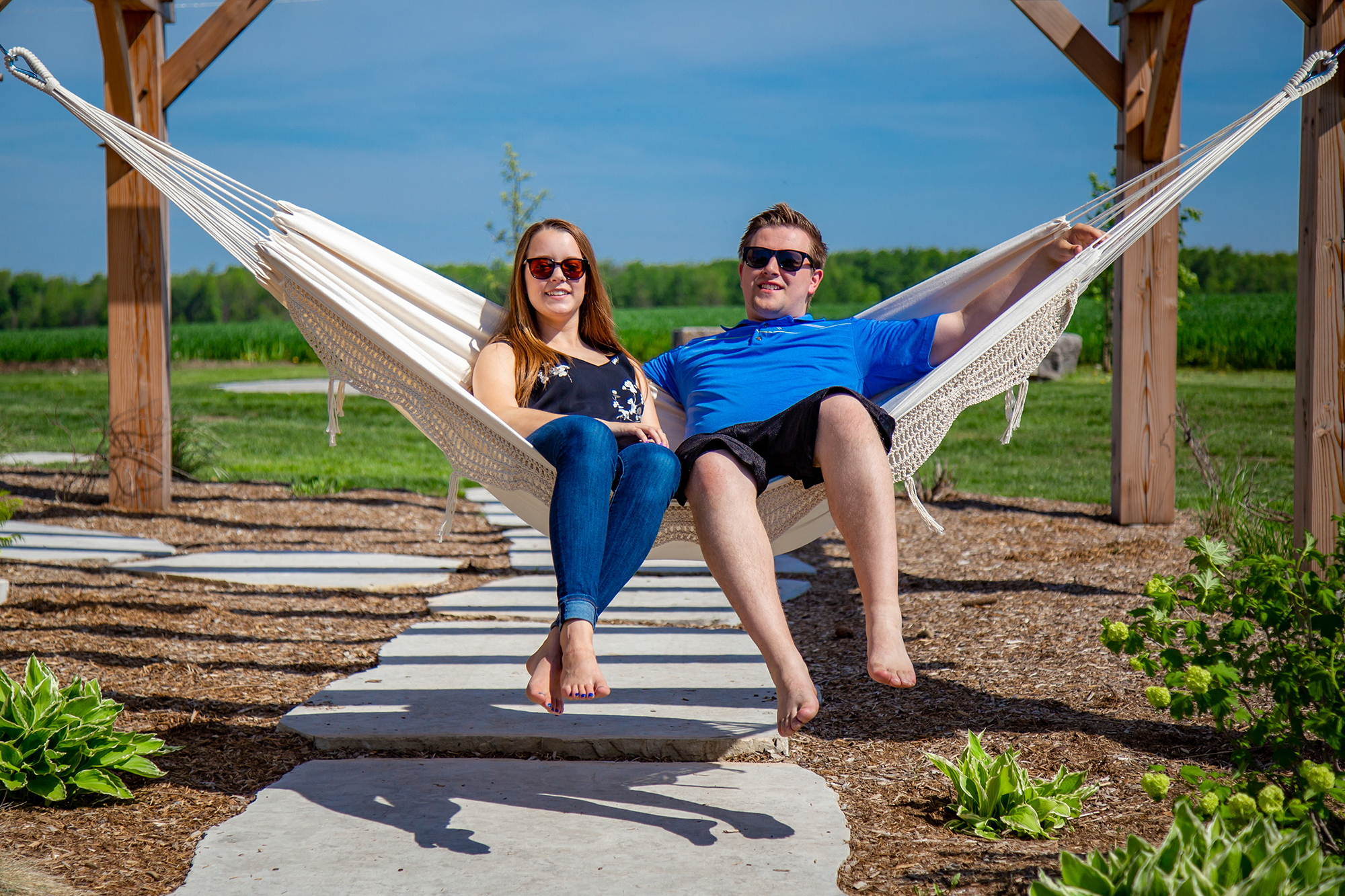 Vivere BRAZ200 Brazilian Style Durable Cotton Double Outdoor Hammock, White