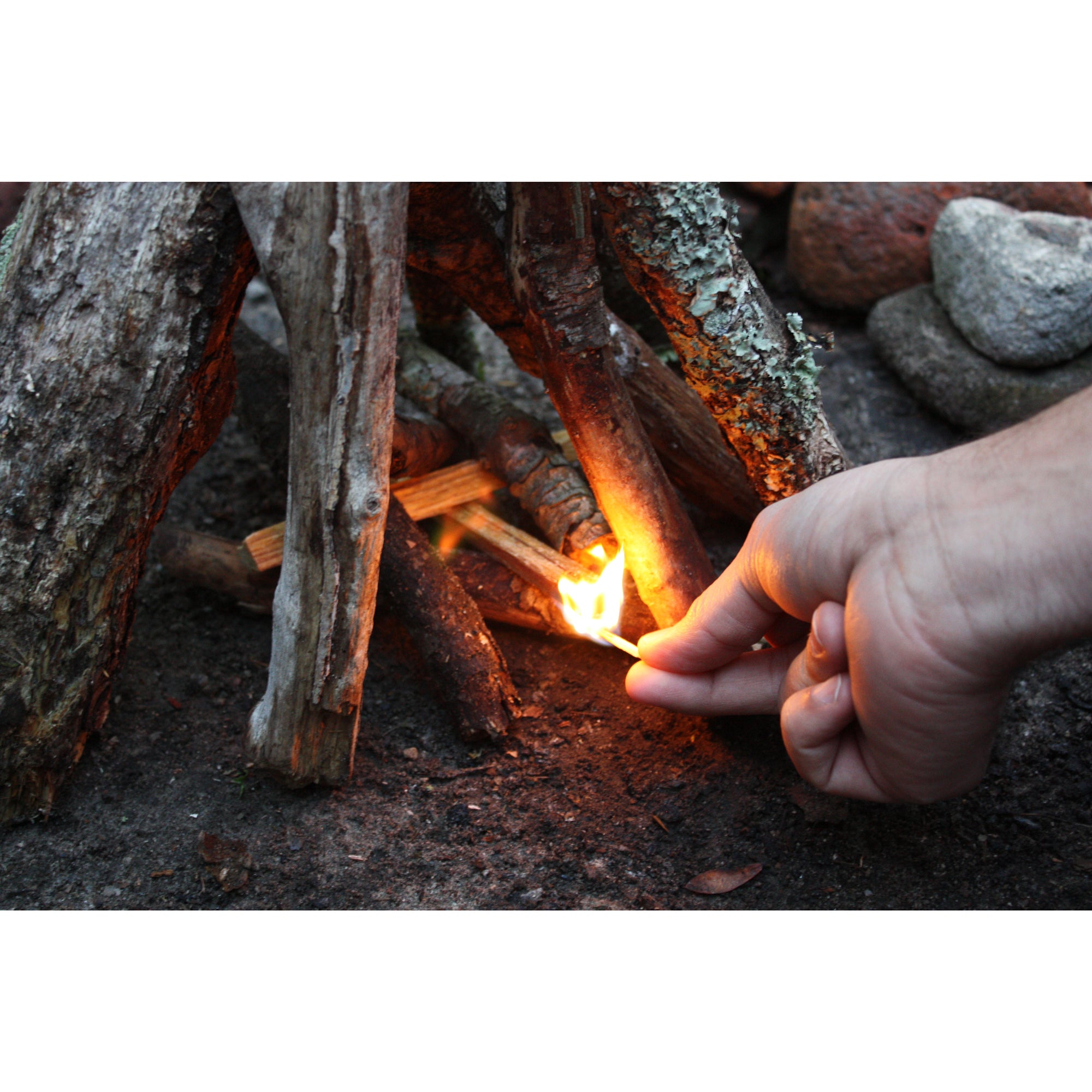 Betterwood Products Natural Pine Hand Split Fatwood 25 Pound Firestarter (Used)