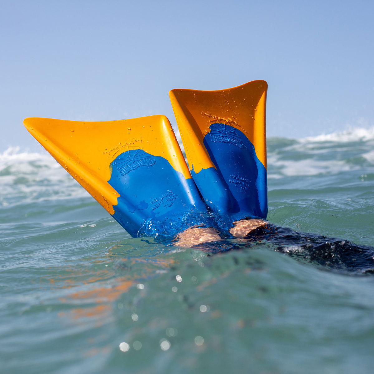 Churchill Makappuu Adult Unisex Rubber Swim Fins, Blue/Orange, X-Large(Open Box)