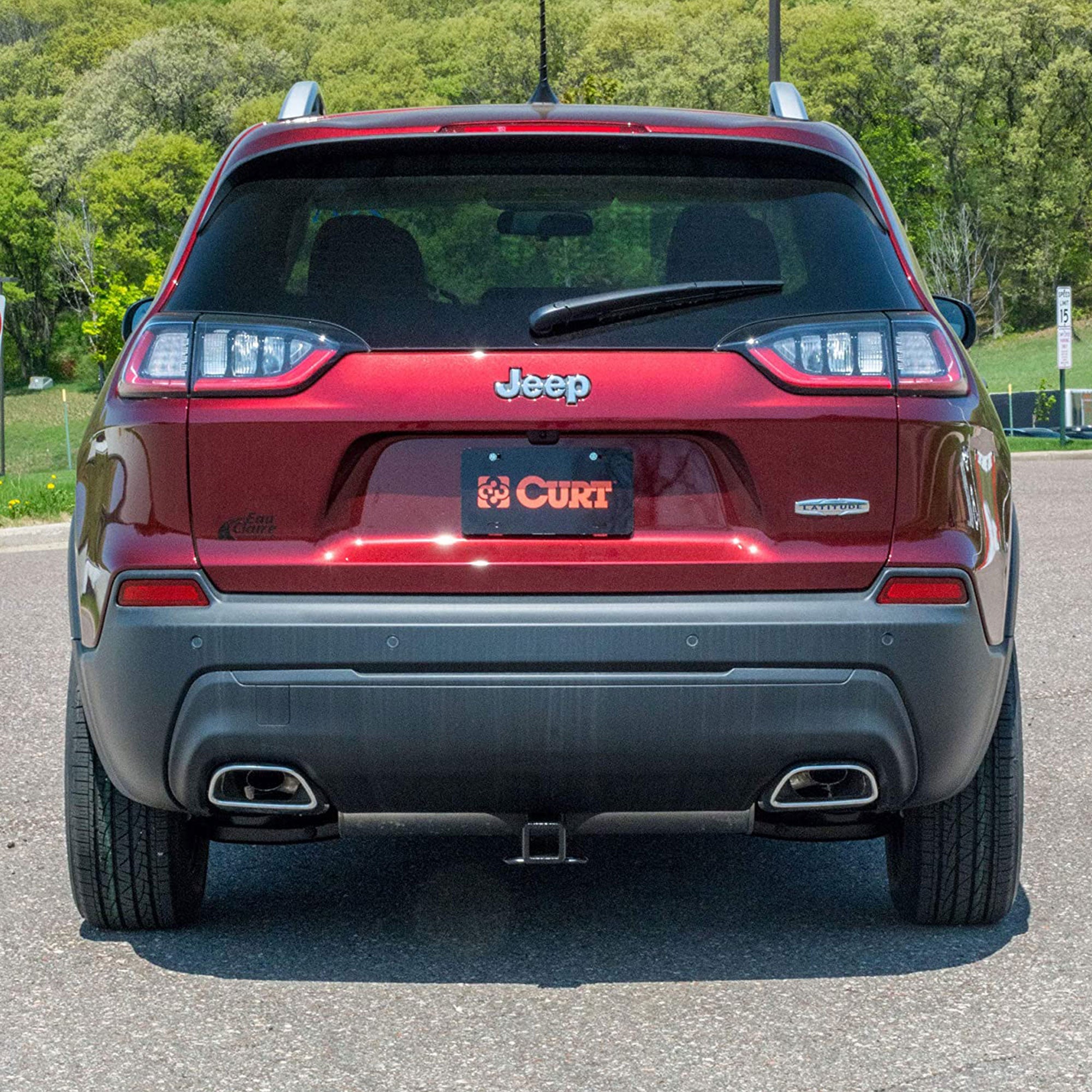 CURT Class 3 Trailer Hitch for Select 2019 - 2021 Jeep Cherokee KL Models (Used)
