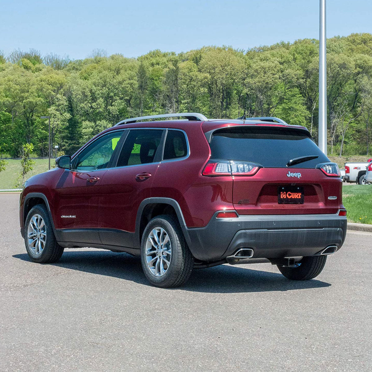 CURT Class 3 Trailer Hitch for Select 2019 - 2021 Jeep Cherokee KL Models (Used)
