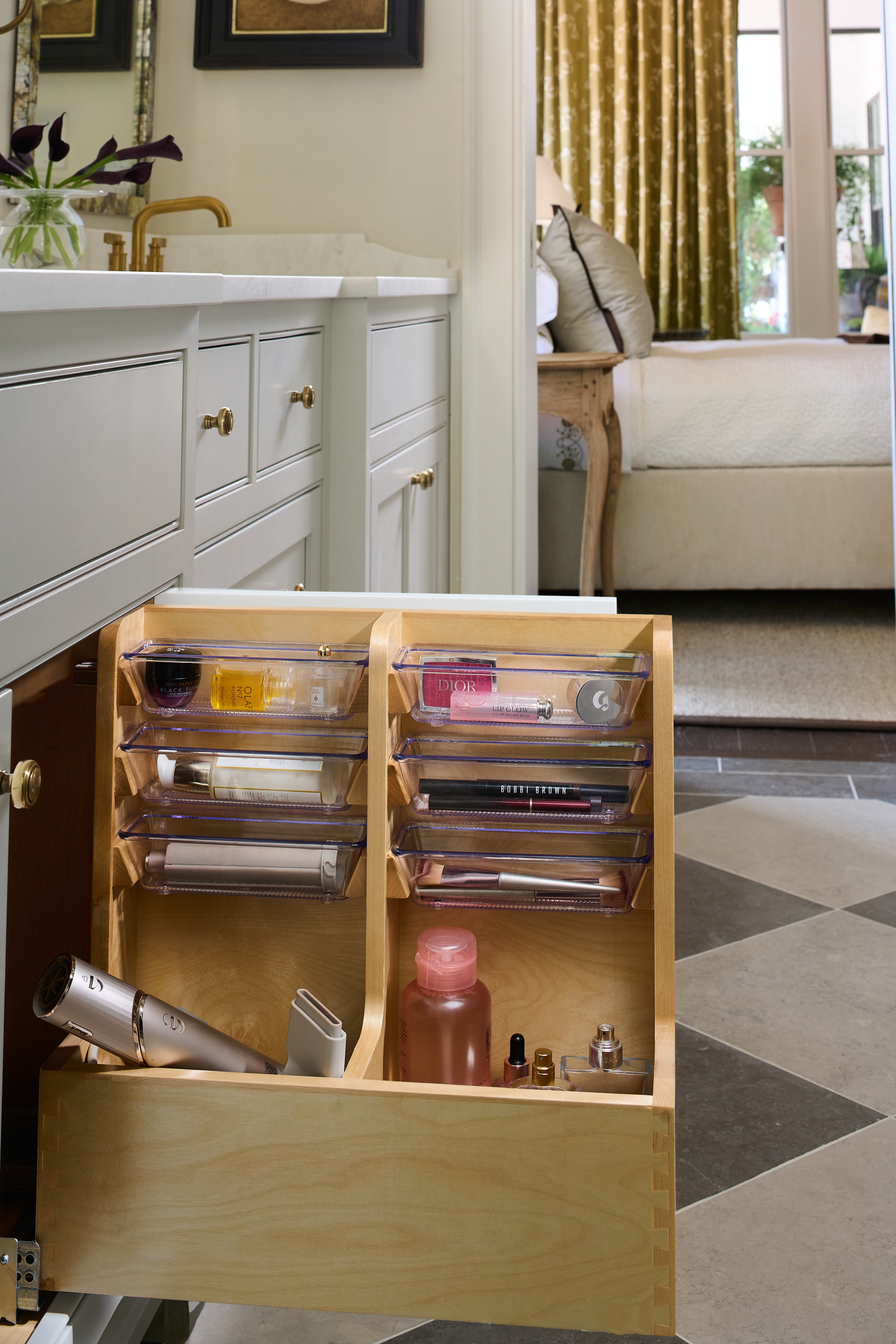 Rev-A-Shelf 24" Wood Vanity Base Cabinet Organizer w/ Soft-close, 441-12VSBSC-1