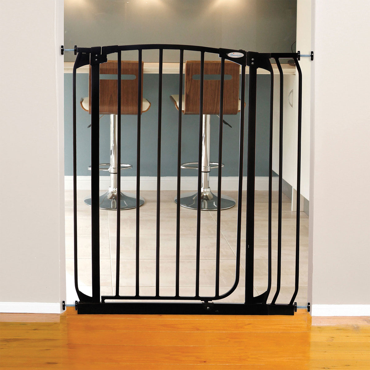 Dreambaby L796B Chelsea 28 to 35.5 Inch Auto-Close Baby Pet Safety Gate, Black - VMInnovations
