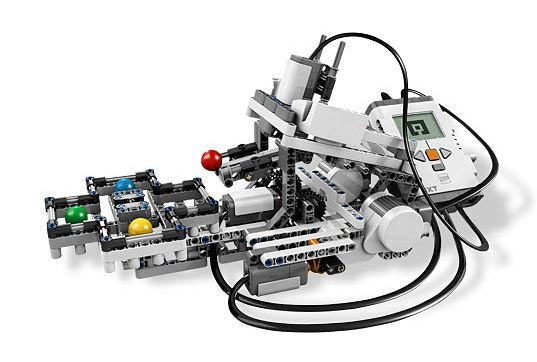 LEGO MINDSTORMS Programmable NXT 2.0 Customizable Robot | 8547
