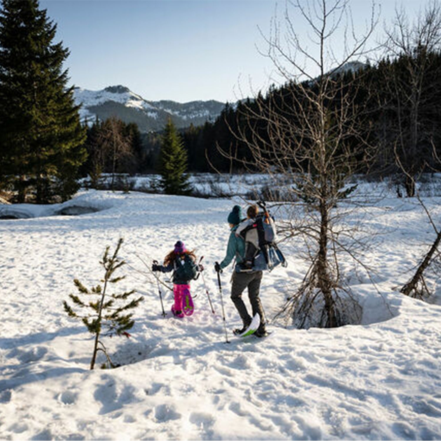 Crescent Moon Eva Foam Deck Recreational Running Snowshoes for Adults, Seafoam - VMInnovations