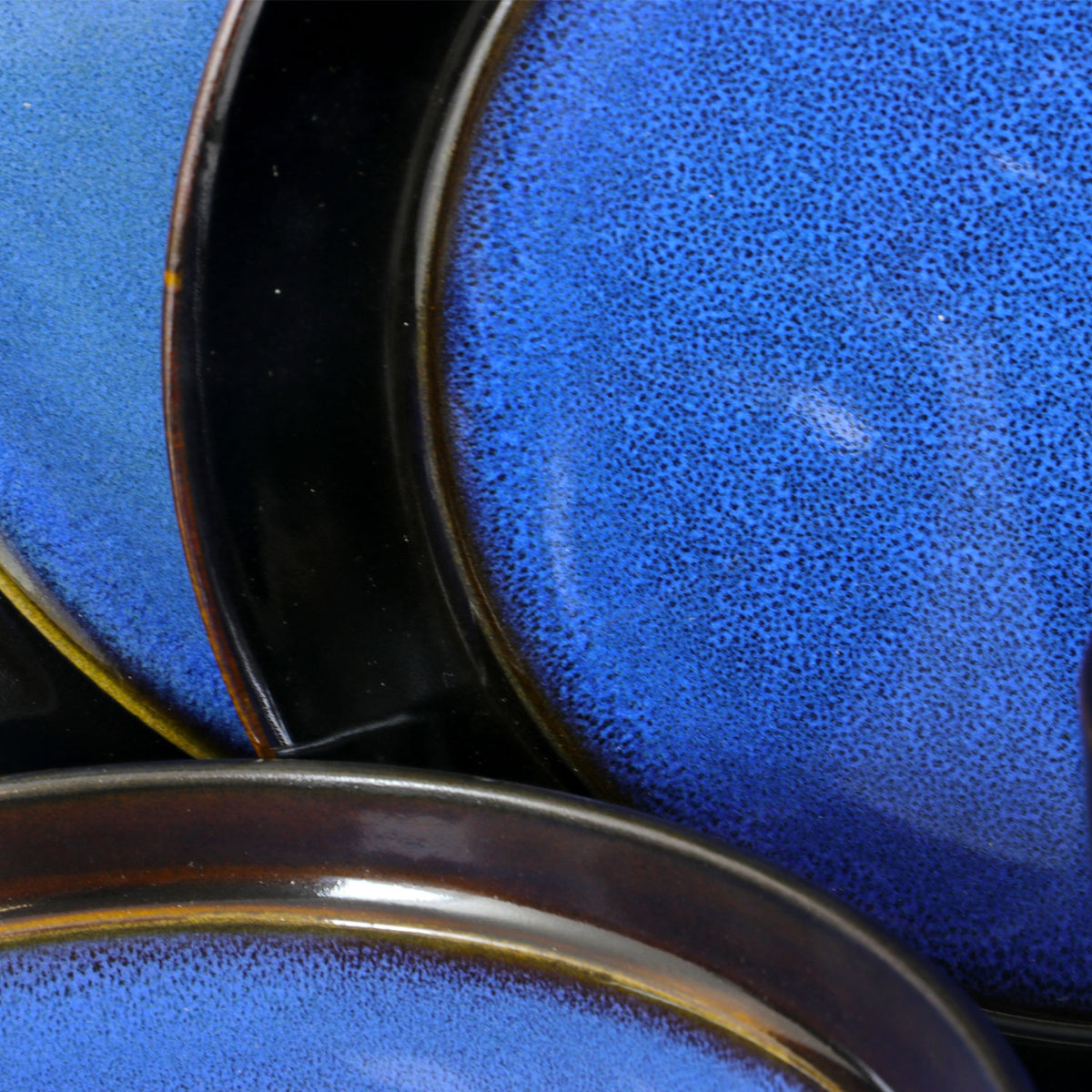 Gibson Elite Bella Galleria 16 Piece Dinnerware Set with Plates, Bowls, and Mugs