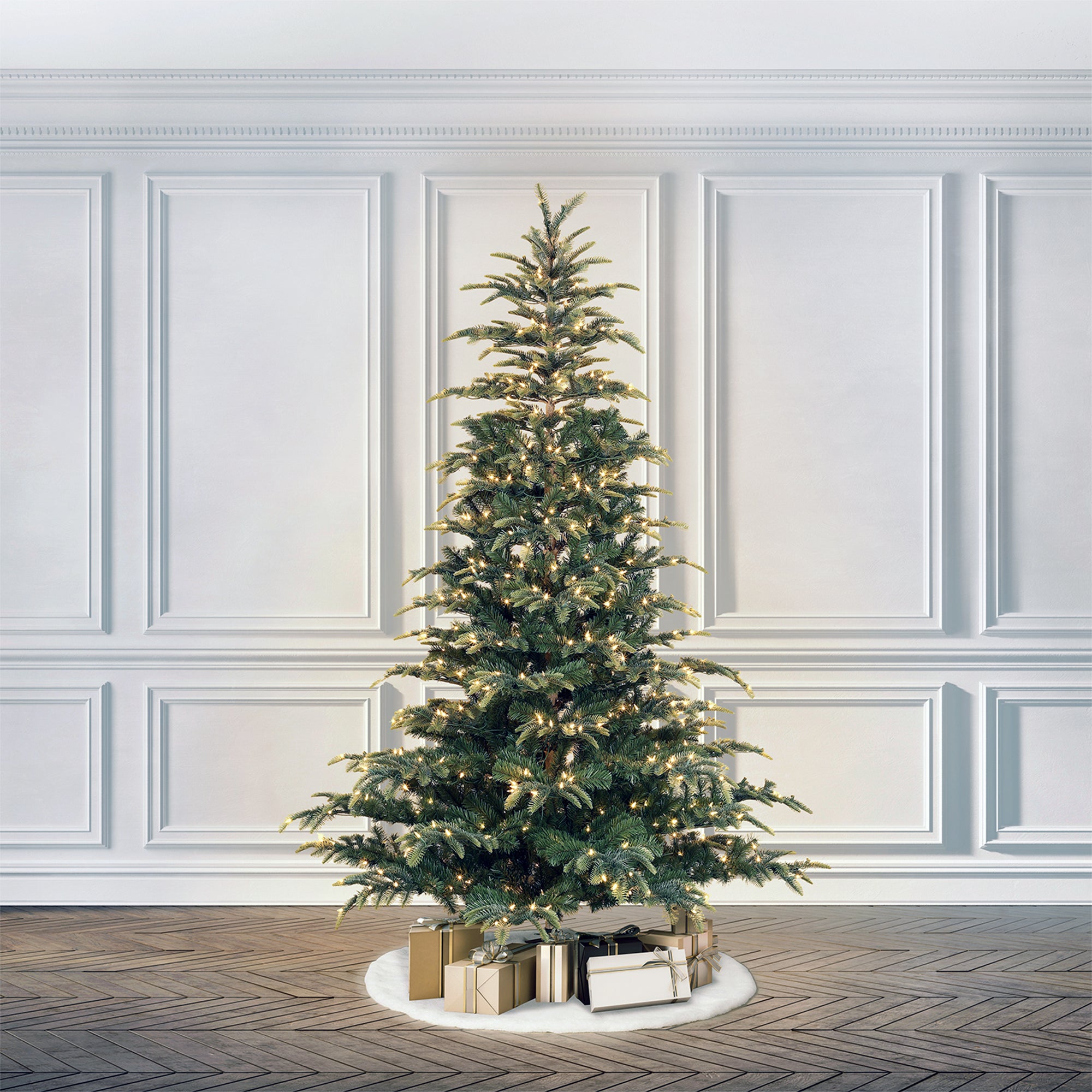 Puleo International 7.5 Ft Montclair Fir Artificial Prelit Christmas Tree (Used) - VMInnovations