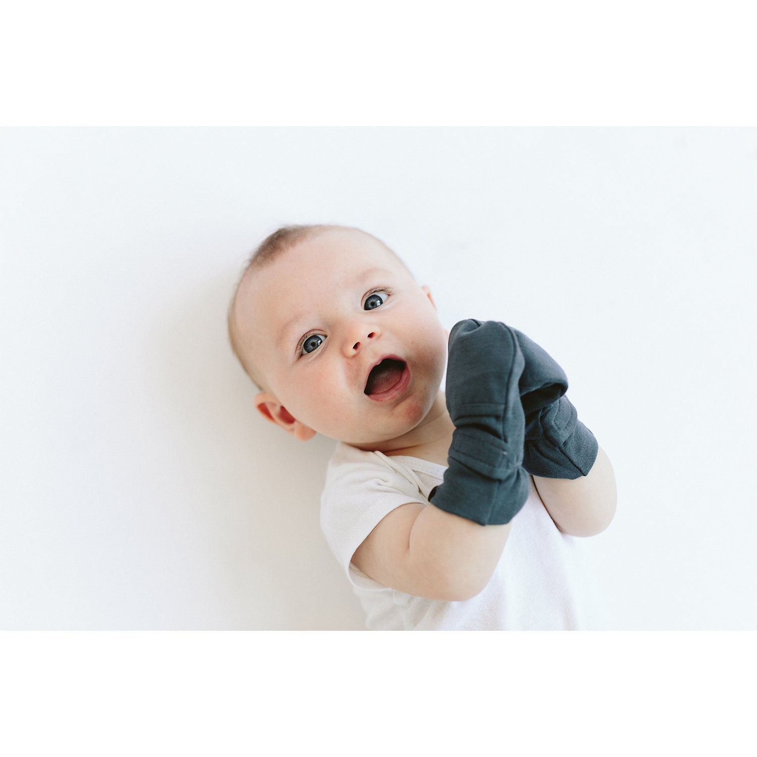 Goumikids Soft Organic Stay On No Scratch Baby Infant Mittens, 3-6M Midnight
