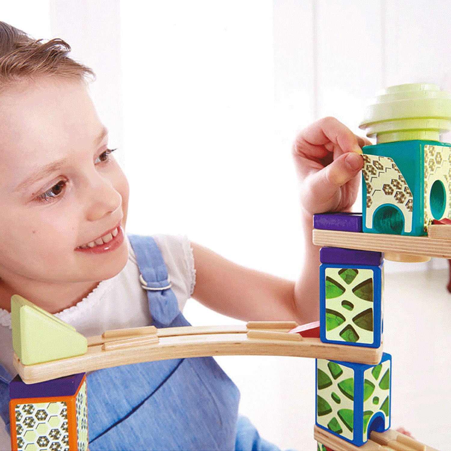 Hape Quadrilla Space City Glow in the Dark Wooden Marble Run Maze Building(Used)