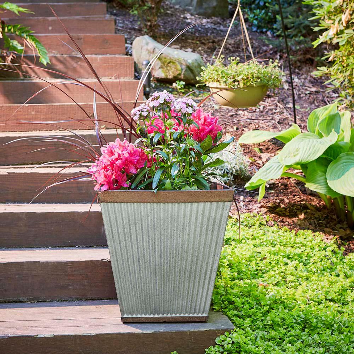 Southern Patio Rustic Resin Outdoor Planter Urn w/ Square Rustic Box Flower Pot - VMInnovations