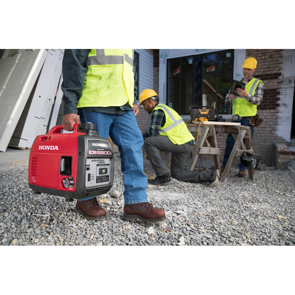 Honda 2200 Watt Camping Friendly Portable Inverter Generator (Open Box)