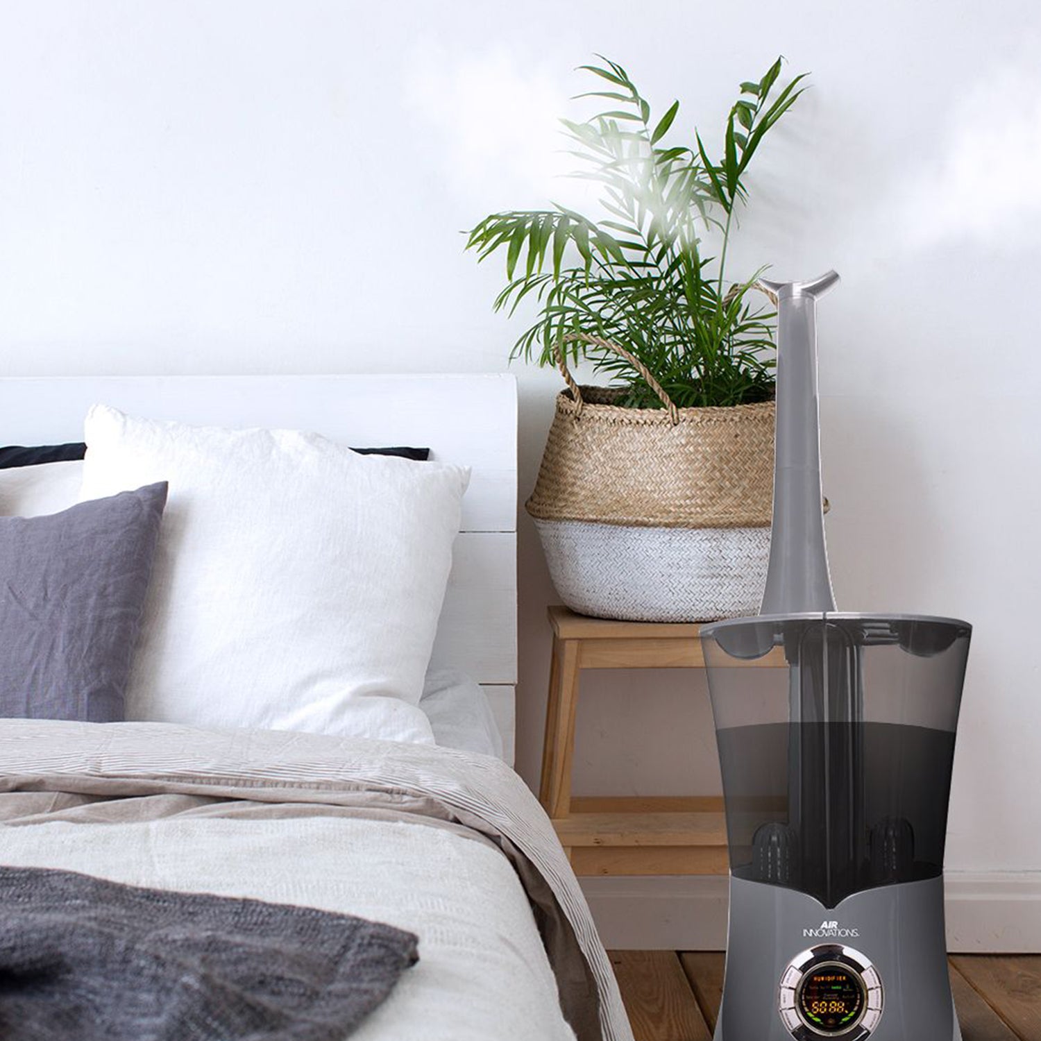 Air Innovations 2.15 Gal Cool Mist Humidifier w/ Aromatherapy Refill, Eucalyptus