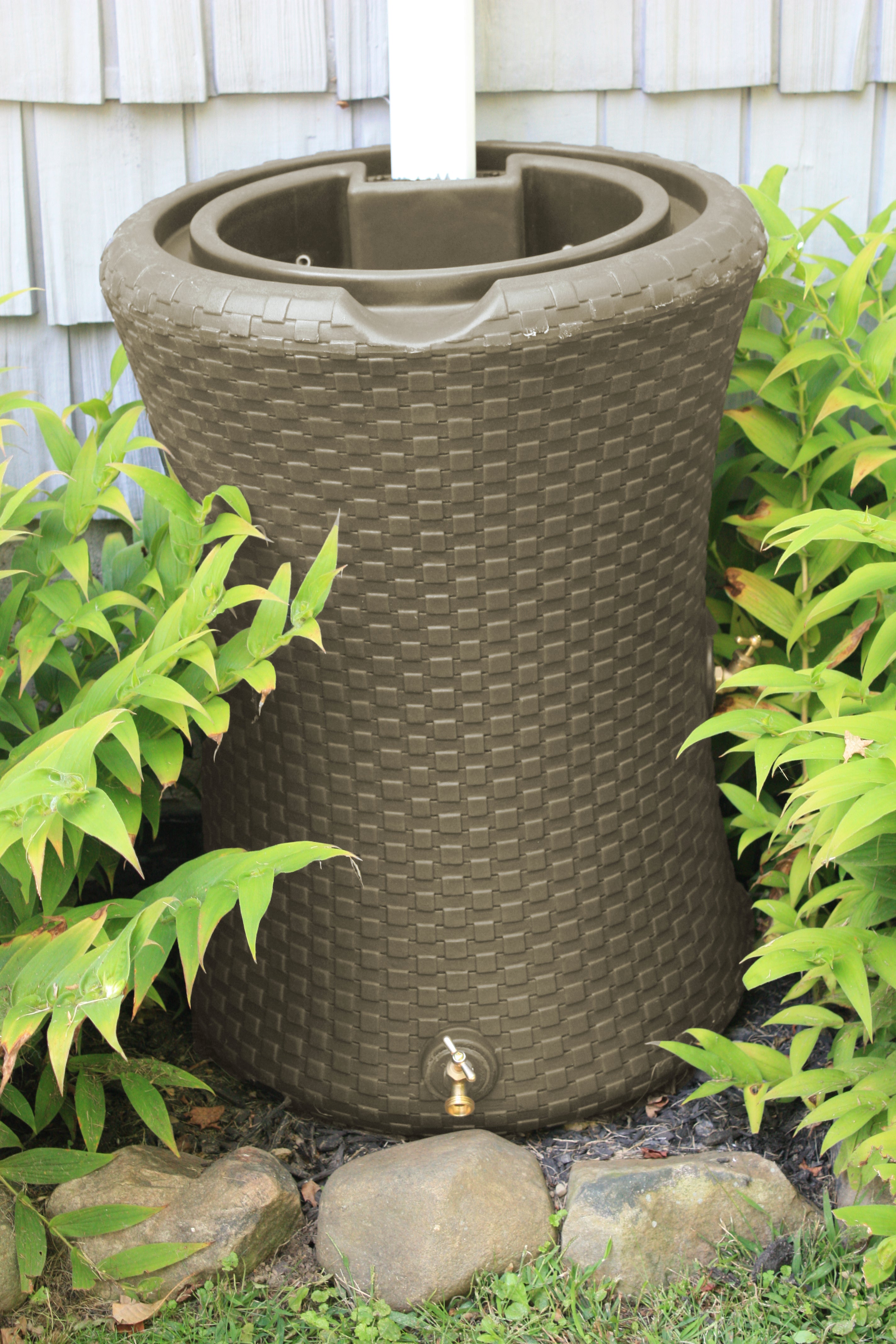 Good Ideas 50 Gallon Nantucket Rain Barrel Planter, Coyote Granite - VMInnovations