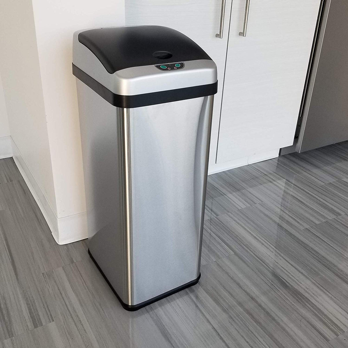 iTouchless 13 Gallon Touchless Kitchen Garbage Trash Can, Stainless Steel (Used)