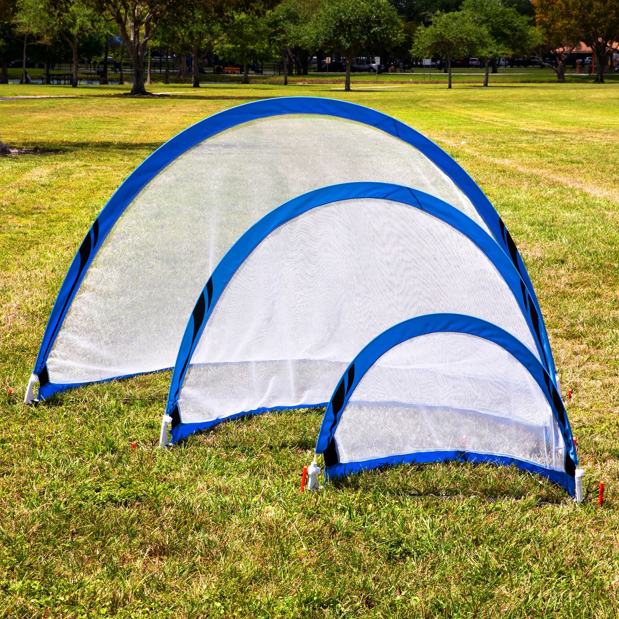 Training Equipment 2.5 Foot Pop Up Soccer Goal Game with Disc Cones (Open Box) - VMInnovations
