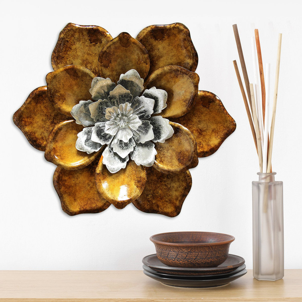 Stratton Home Decor Whimsical Flower 12.4 x 12.4 Inch Metal Wall Room (Open Box)