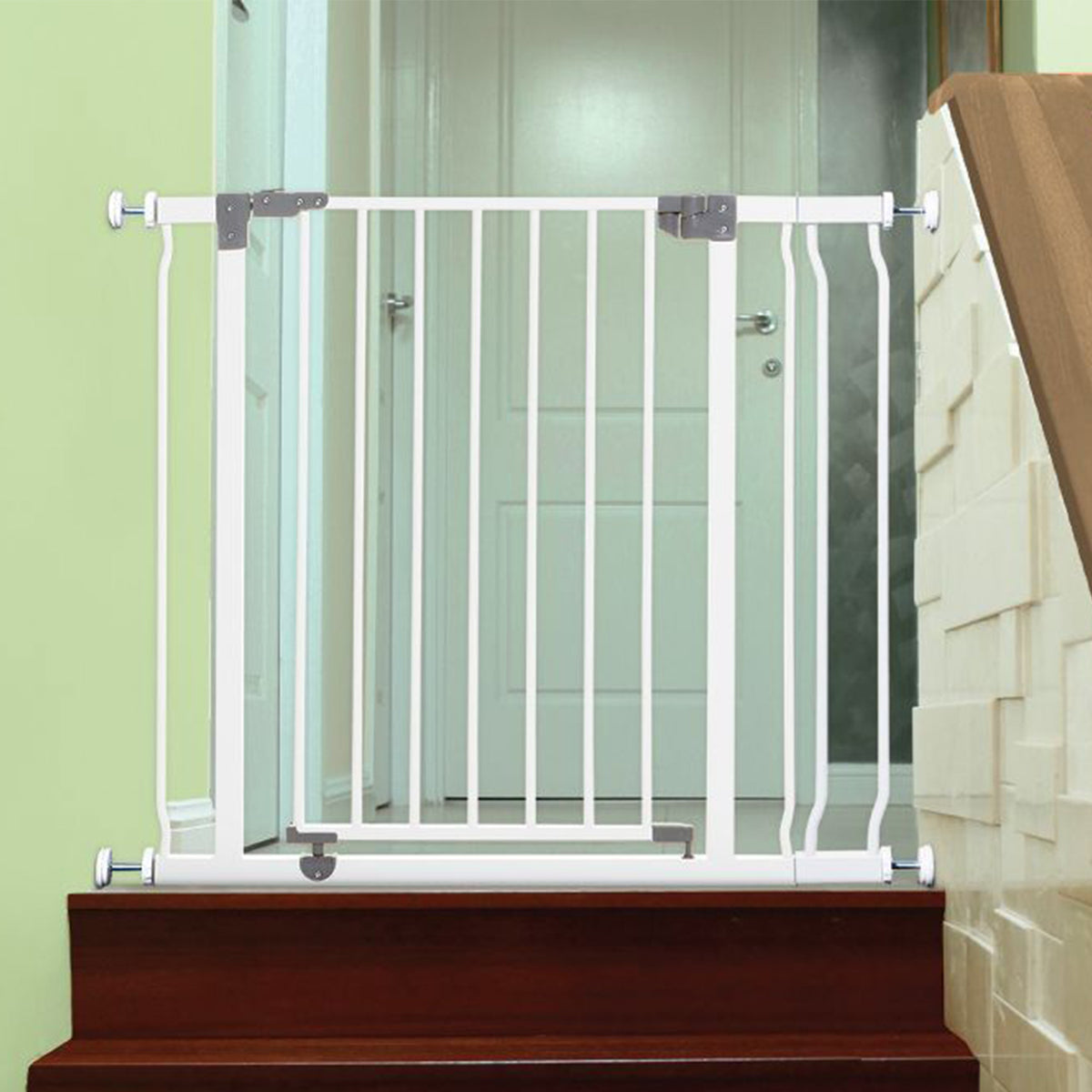 Dreambaby L776 Liberty 29.5 to 36.5 In Baby & Pet Auto Close Safety Gate, White - VMInnovations