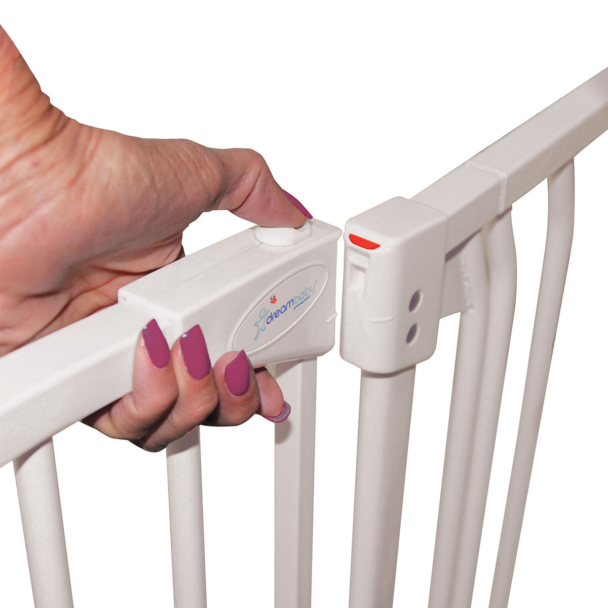 Dreambaby L786W Chelsea 28 to 39 Inch Auto-Close Baby Gate w/ Extensions, White - VMInnovations
