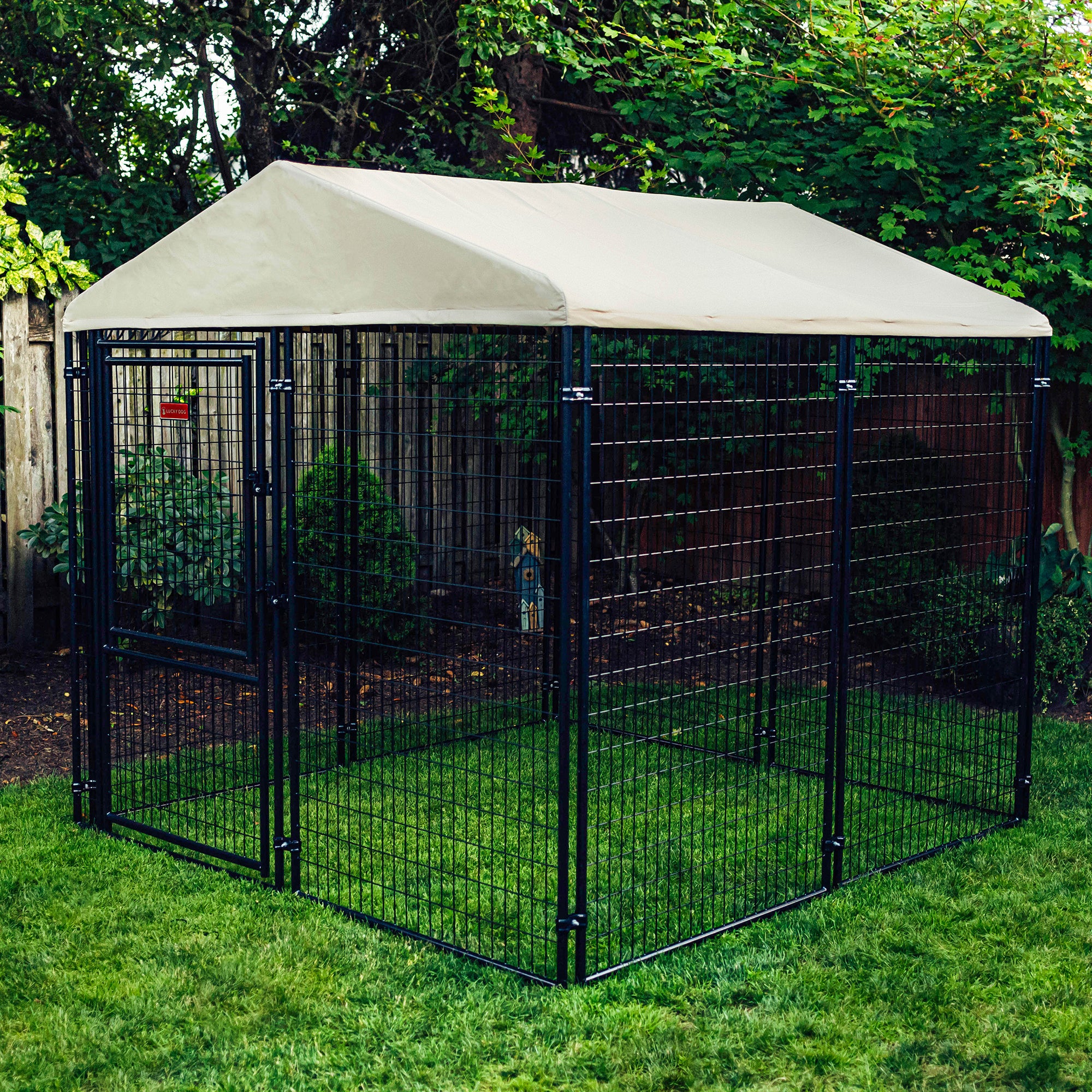 Lucky Dog STAY Series 8 x 8 x 6 Foot Roofed Steel Frame Executive Dog Kennel - VMInnovations