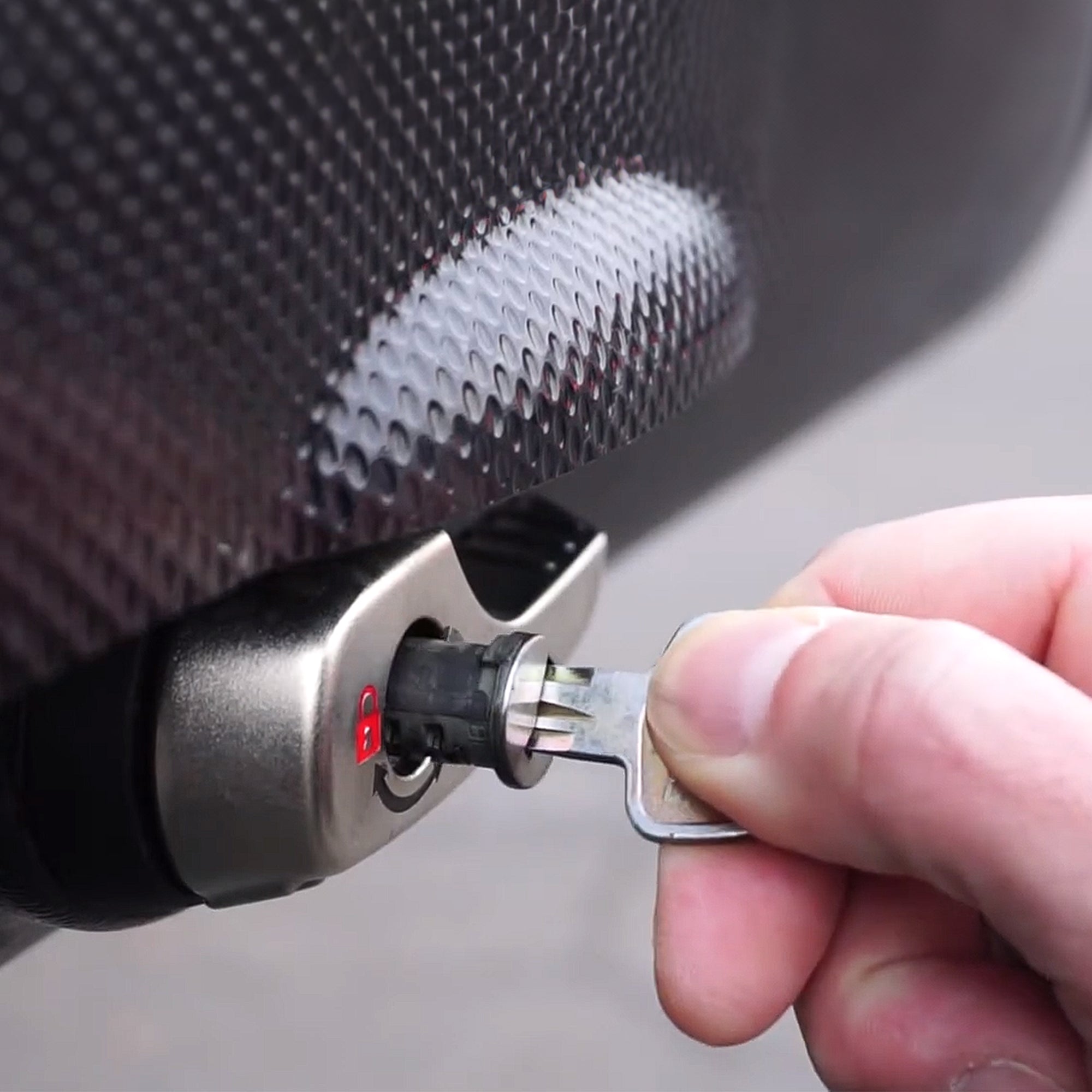 Yakima Car Rack System Component SKS Lock Cylinder Core Kit with Key (Open Box) - VMInnovations