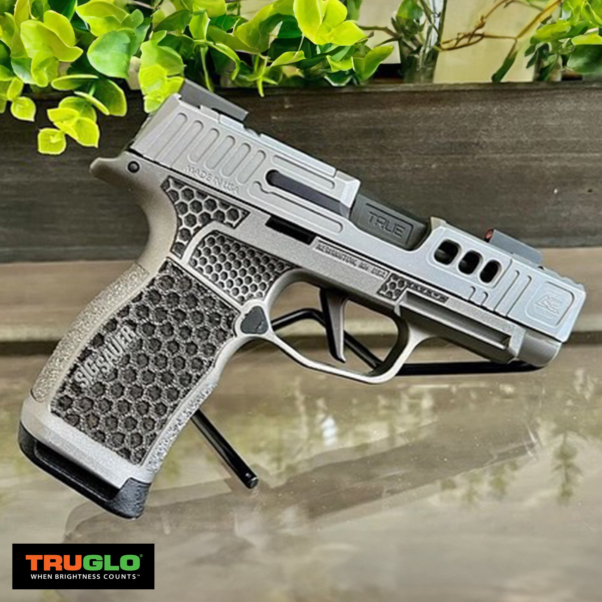 TruGlo Pro TFK TG13SG2PC Fiber Optic Tritium Handgun Pistol Sight, Sig Sauer