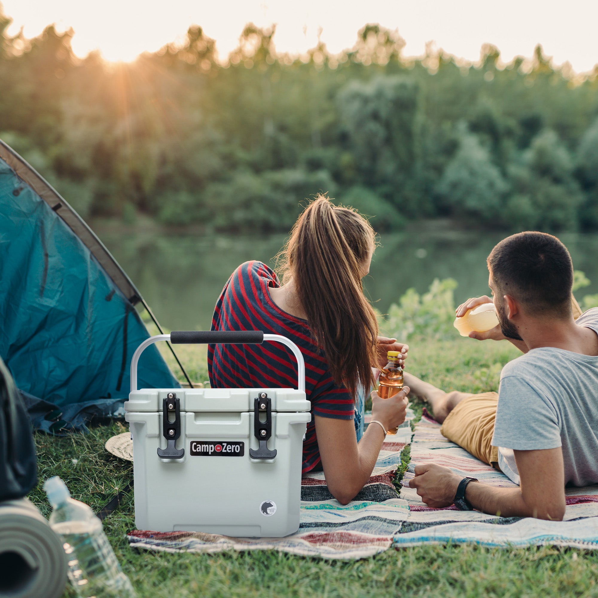 CAMP-ZERO 10 Liter 10.6 Quart Lidded Cooler w/2 Cup Holders, Sage (Open Box) - VMInnovations