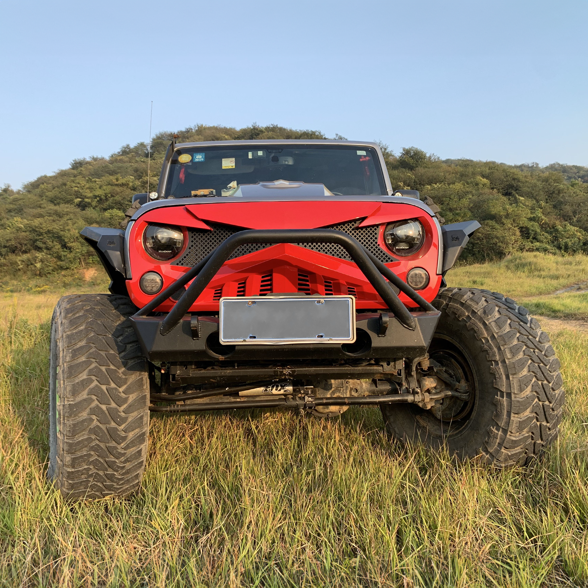 AMERICAN MODIFIED Hawke Front Grille for 07-18 Jeep Wrangler JK, Red (Open Box) - VMInnovations