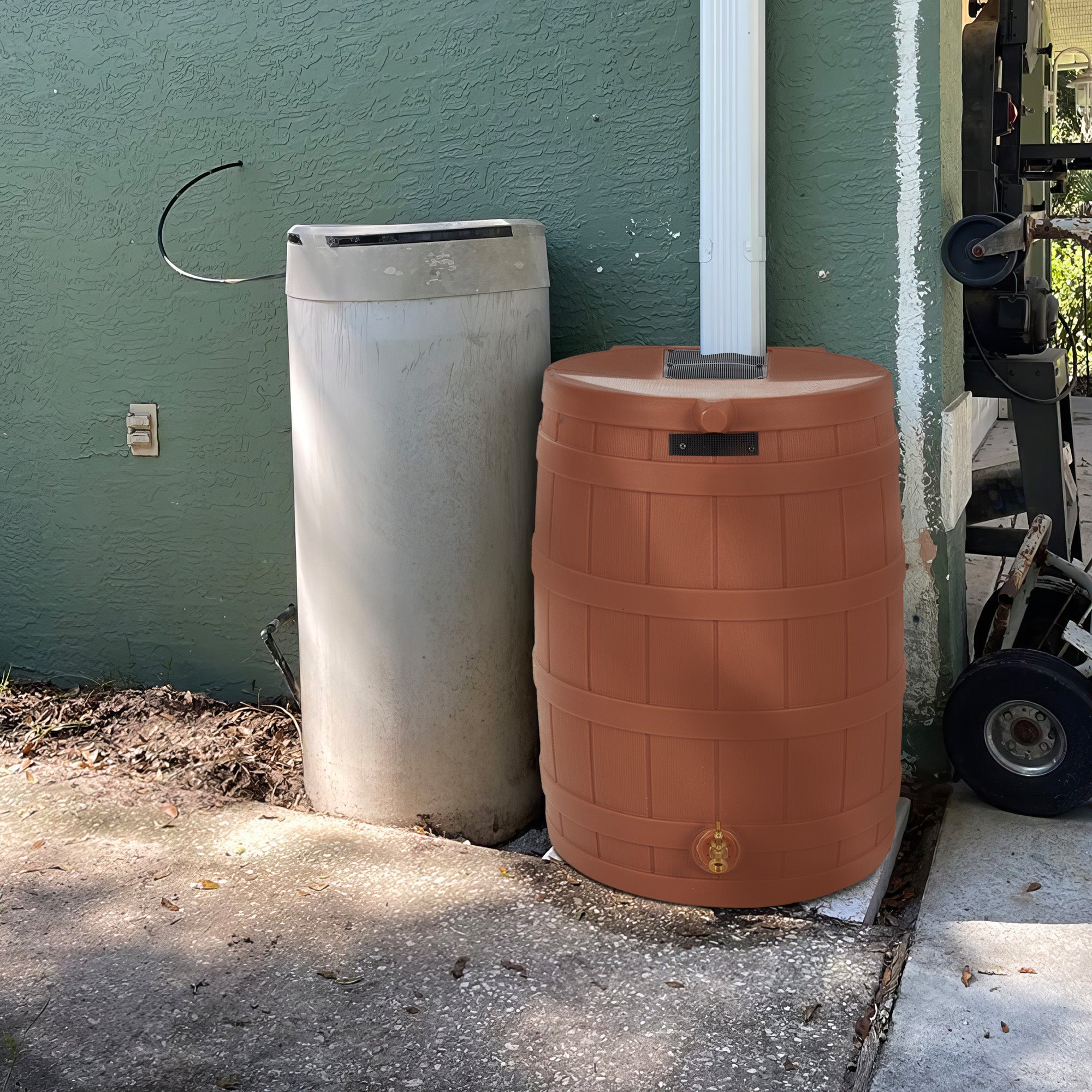 Good Ideas Rain Wizard 50 Gal Plastic Rain Barrel, Terra Cotta & 50' Soaker Hose