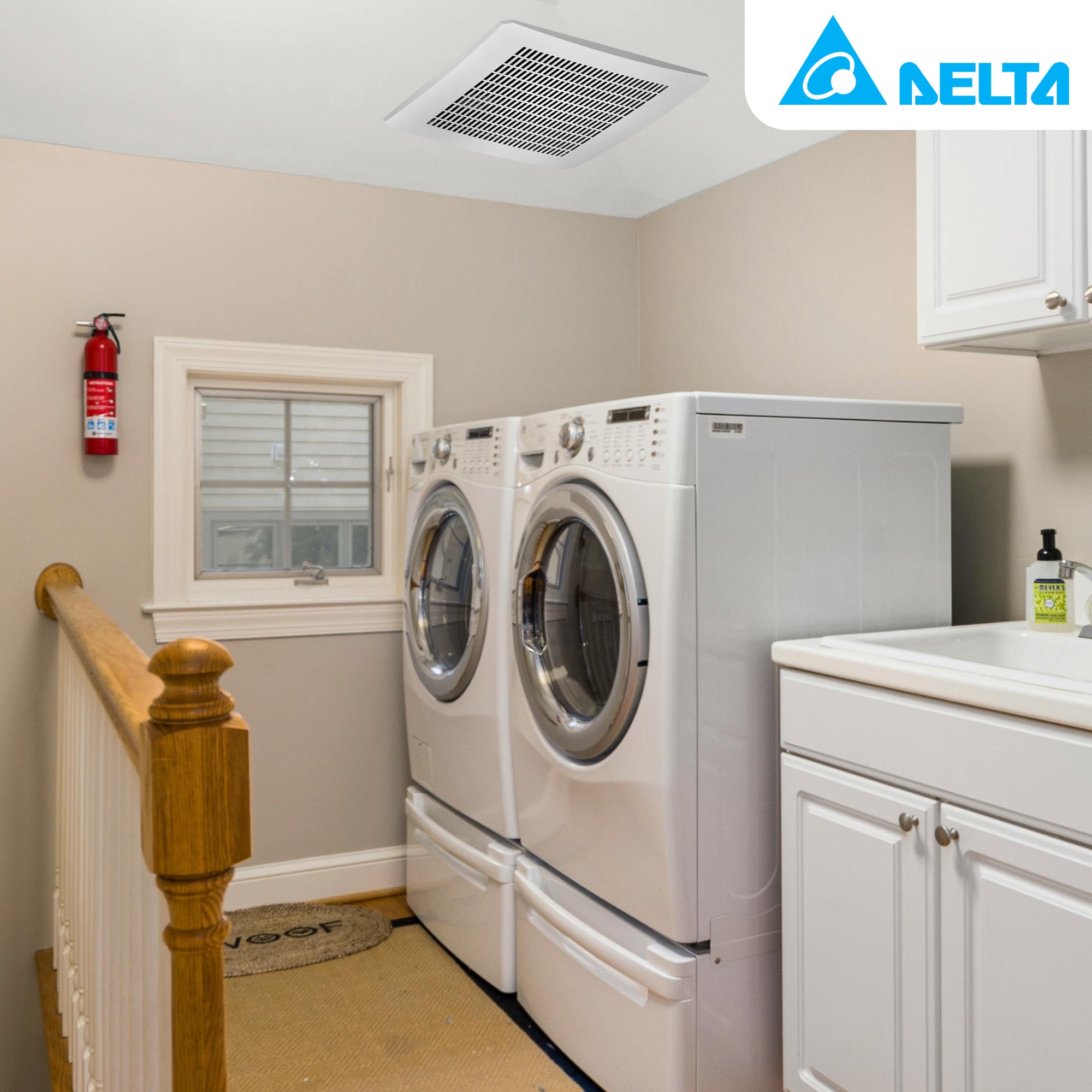 Delta Breez Signature 130 CFM Exhaust Bathroom Fan with Humidity Sensor, White