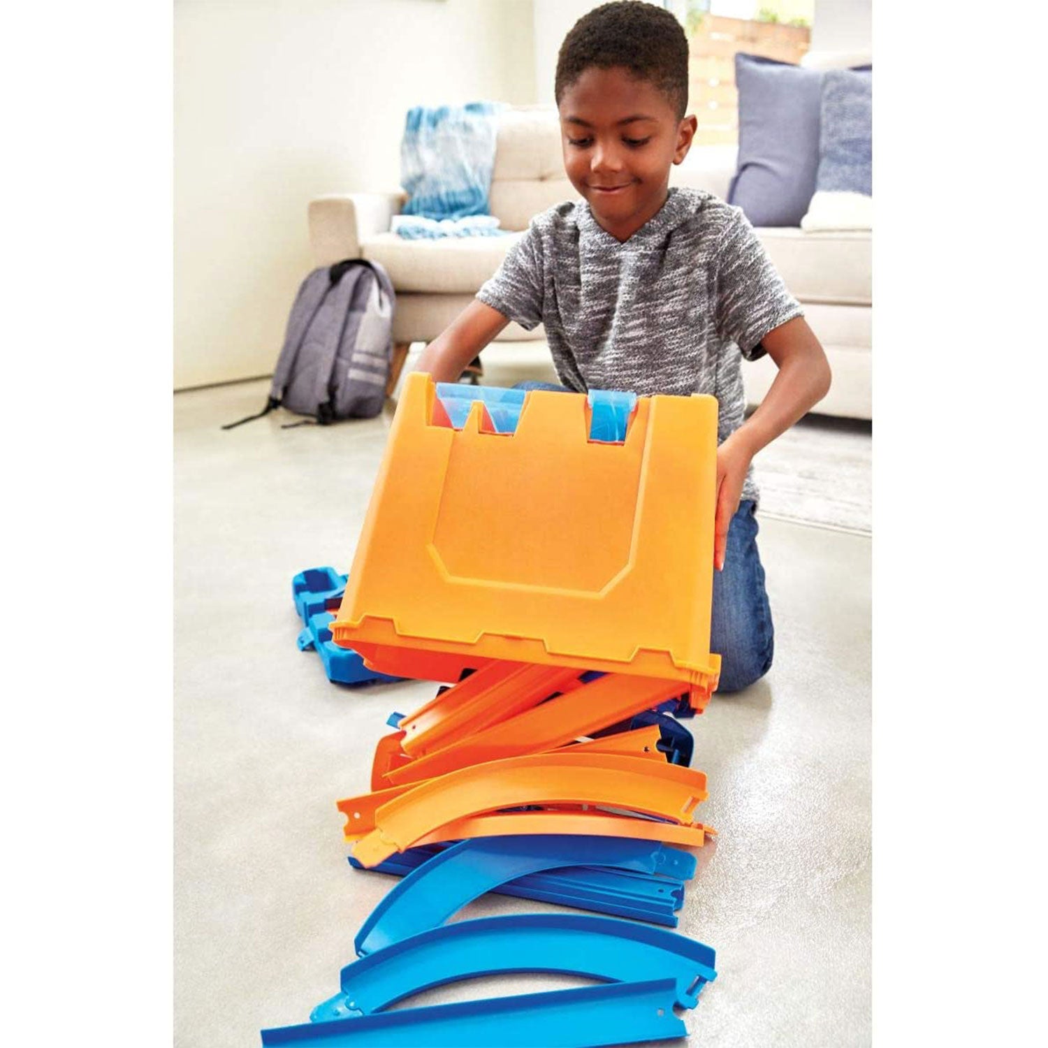 Hot Wheels Toy Car Track Builder 36 Piece Deluxe Stunt Box with 15 Feet of Track - VMInnovations