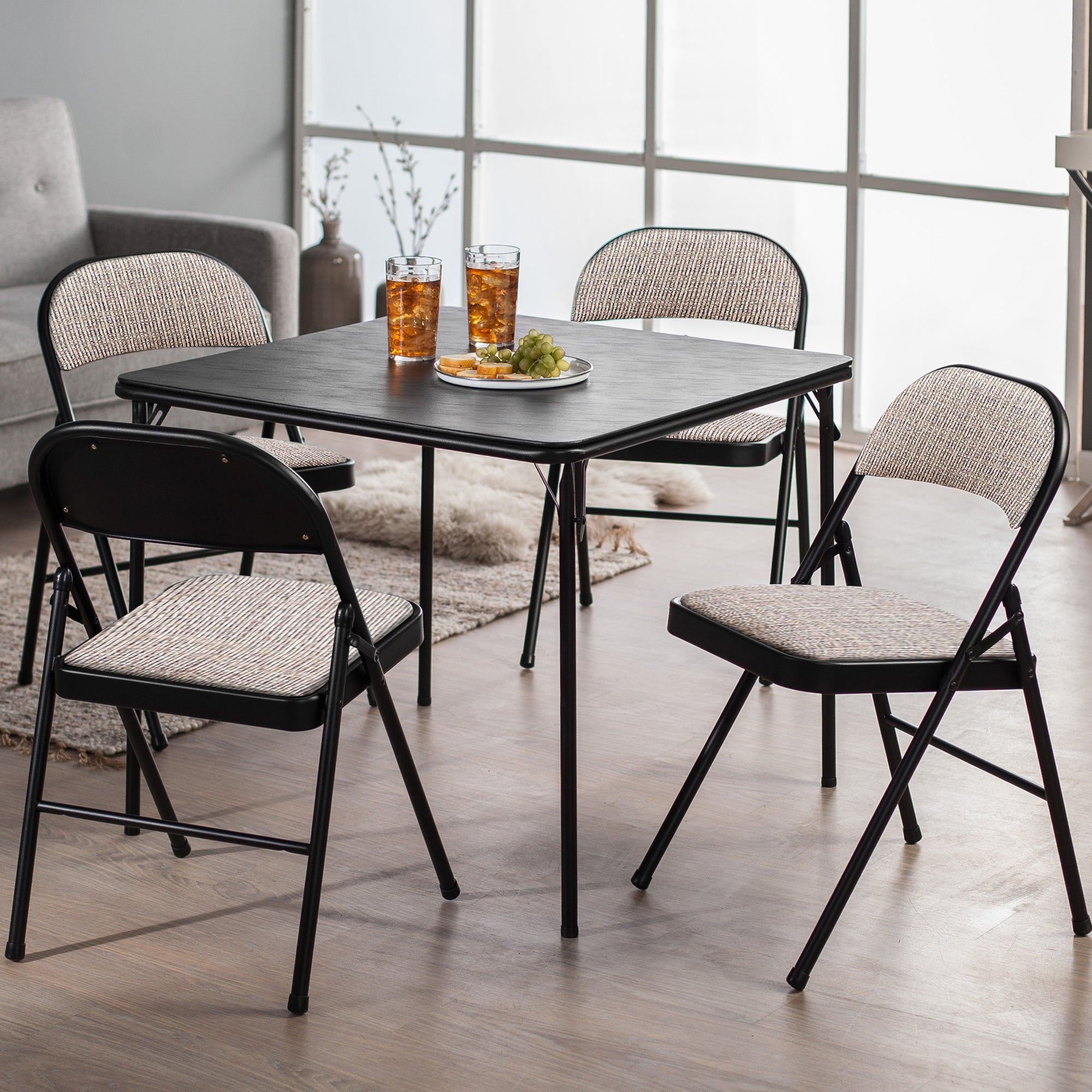 MECO 4-Pack of Deluxe Motif Fabric Padded Folding Chairs with 16 x 16 Inch Seat - VMInnovations