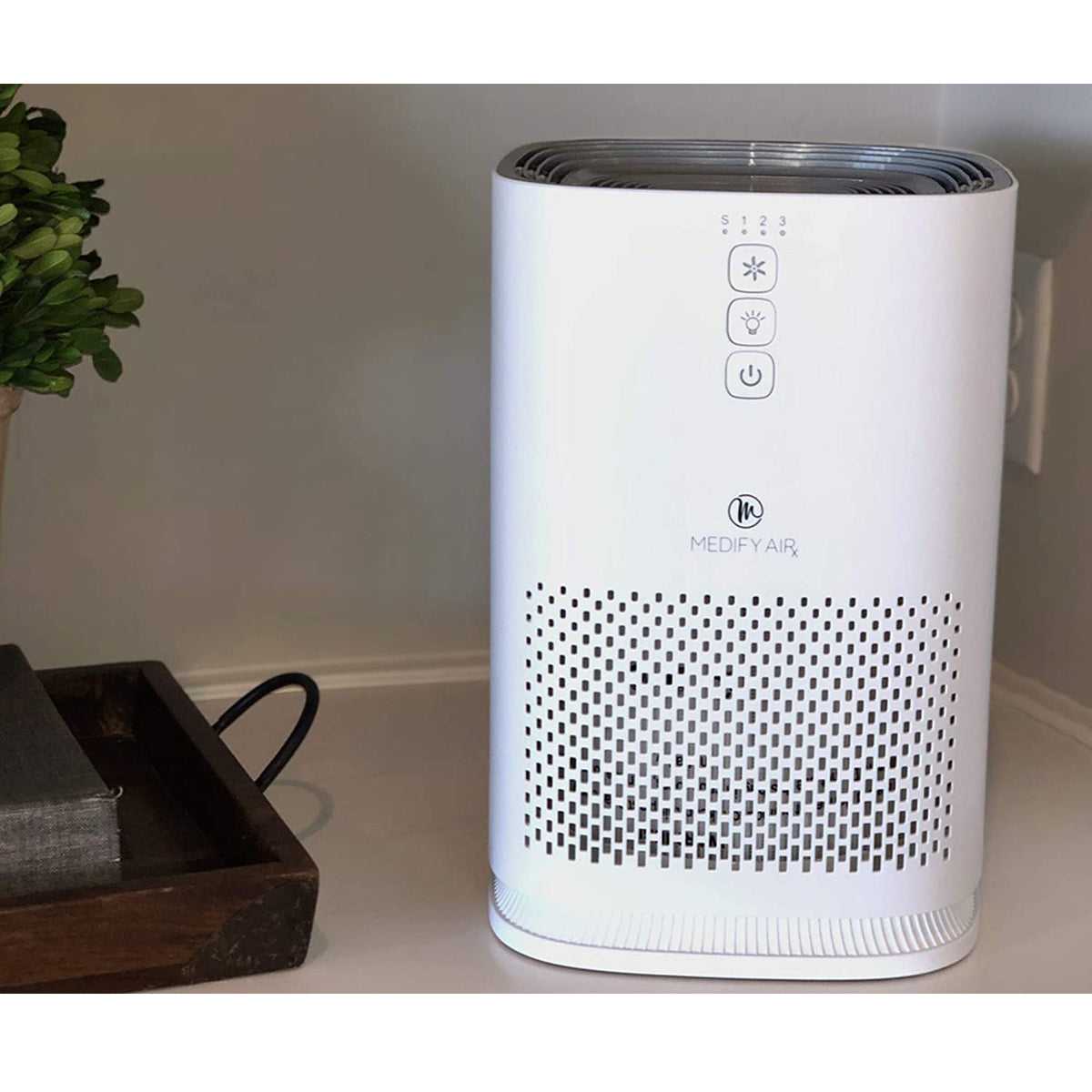 Medify Air MA-14 Compact Tabletop Home Air Purifier with 1 Replacement Filter