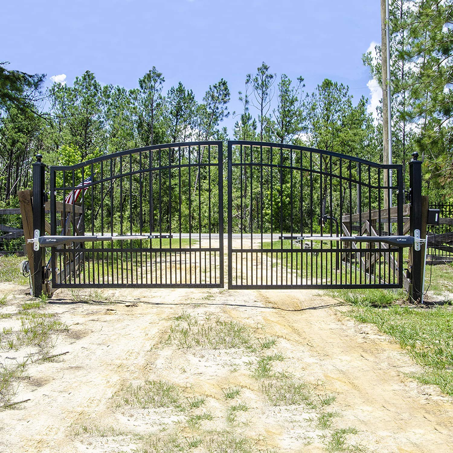 Mighty Mule Secure App Controlled Automatic Double Gate Opener 16 Ft (For Parts) - VMInnovations